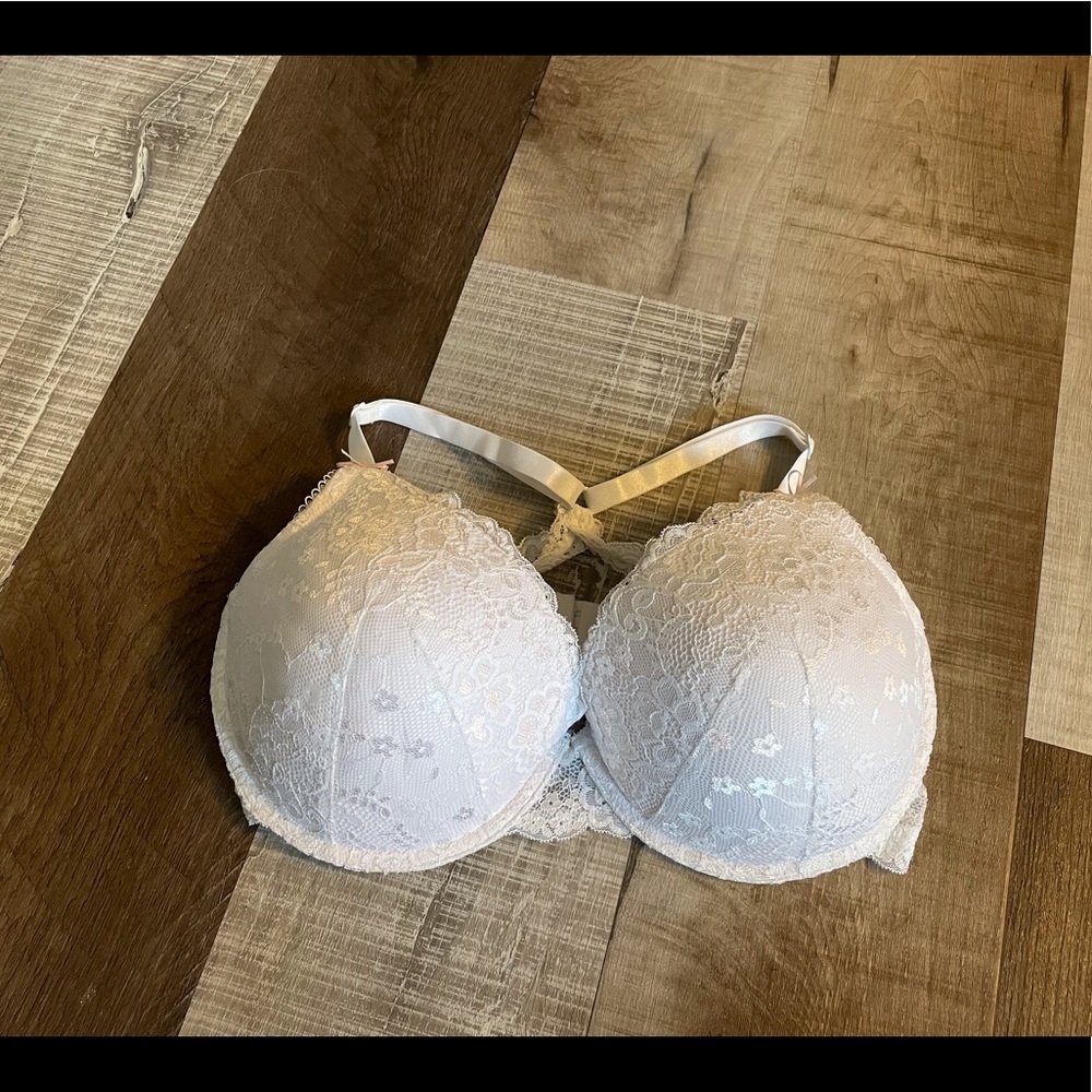 VS Lacy Push-Up Racerback Bra